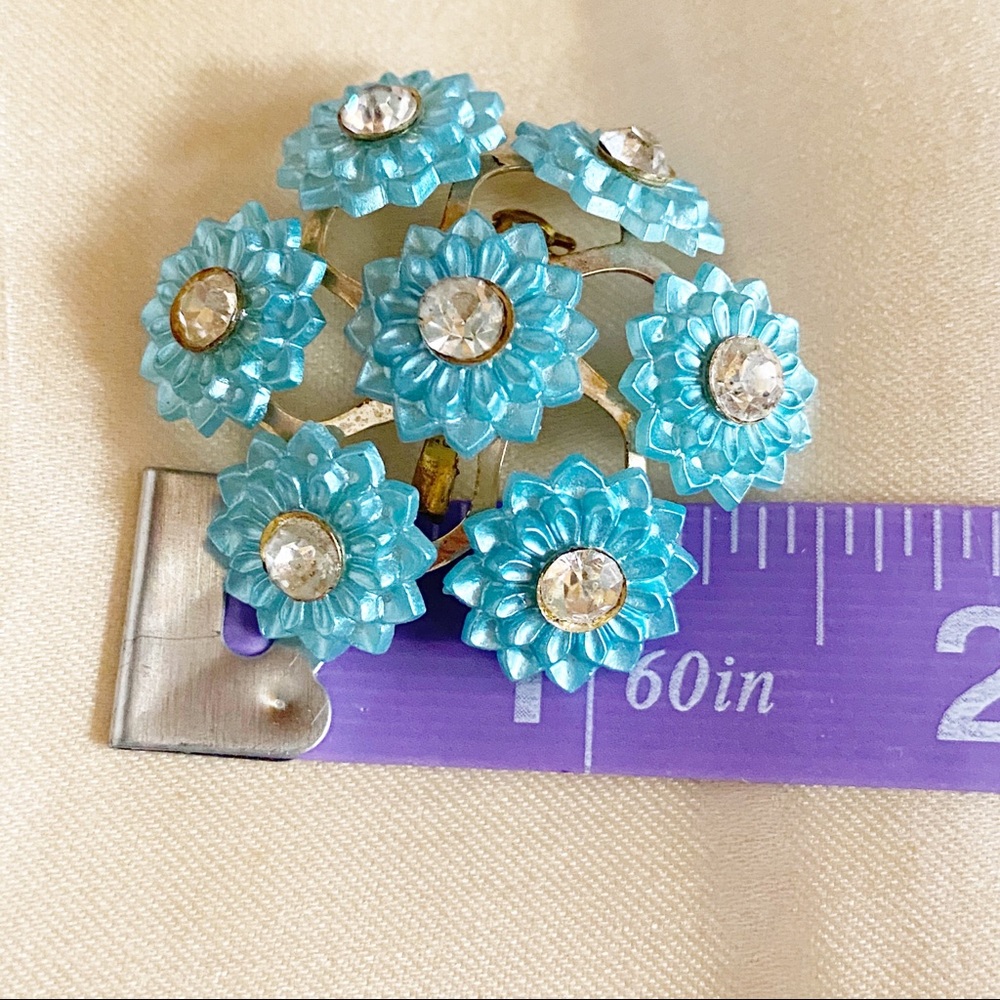 Vintage Blue Flower Rhinestone Brooch - Picture 8 of 8